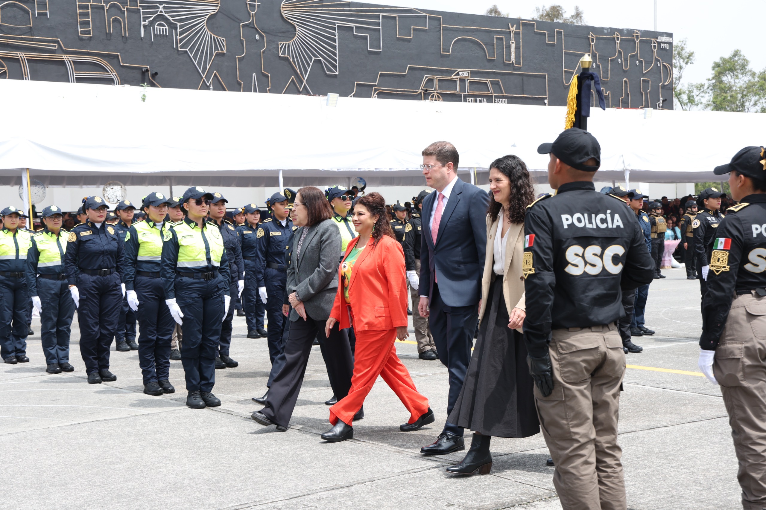 Clara Brugada impulsa a 450 nuevos policías y destaca reducción del 60% en delitos