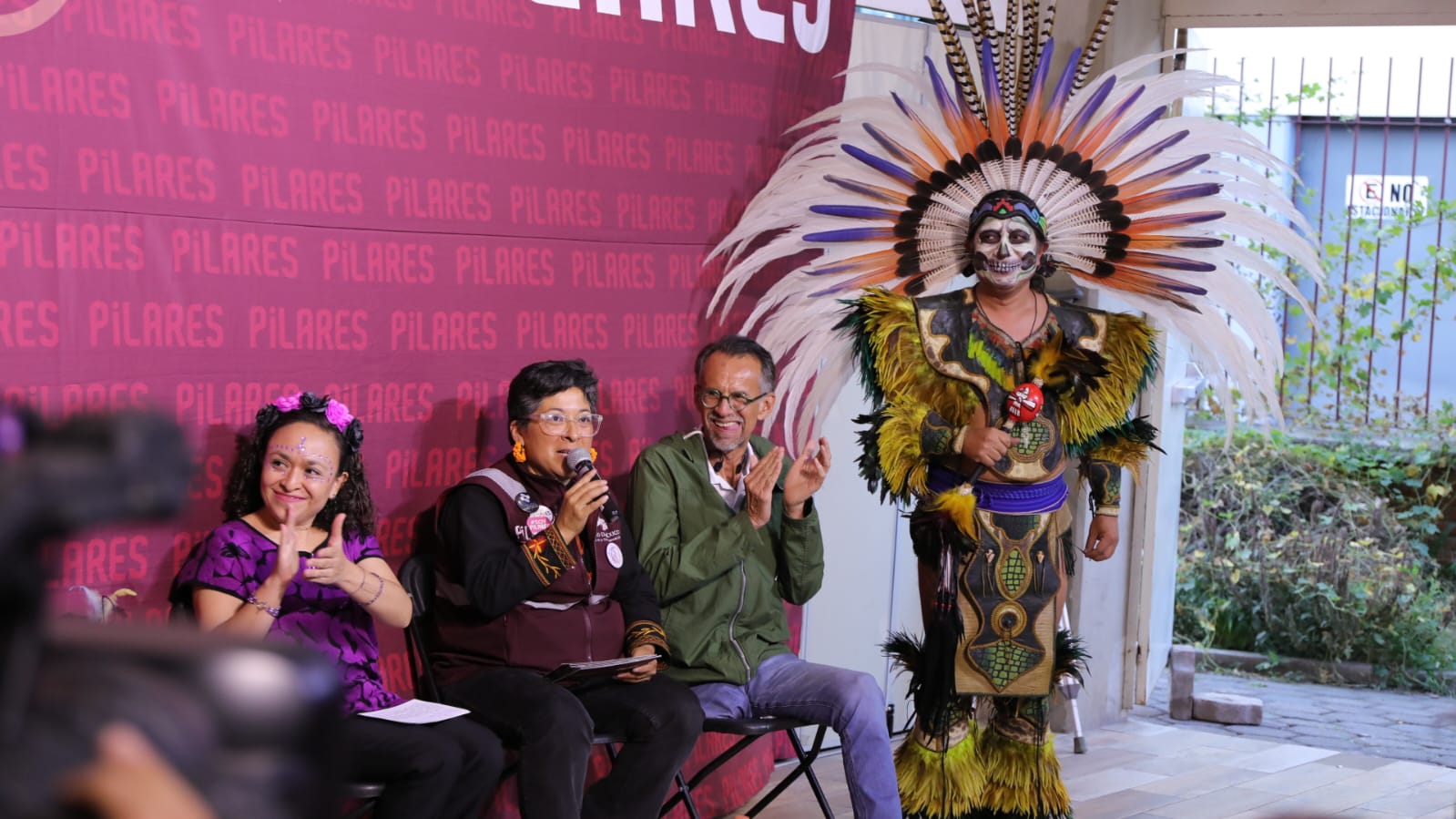 Entre catrinas y ofrendas, PILARES enciende el espíritu del Día de Muertos en la Ciudad de México