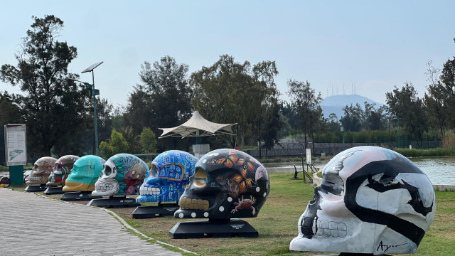 Cine, ofrendas y magia ancestral: así celebra el Bosque de Aragón el Día de Muertos 2025