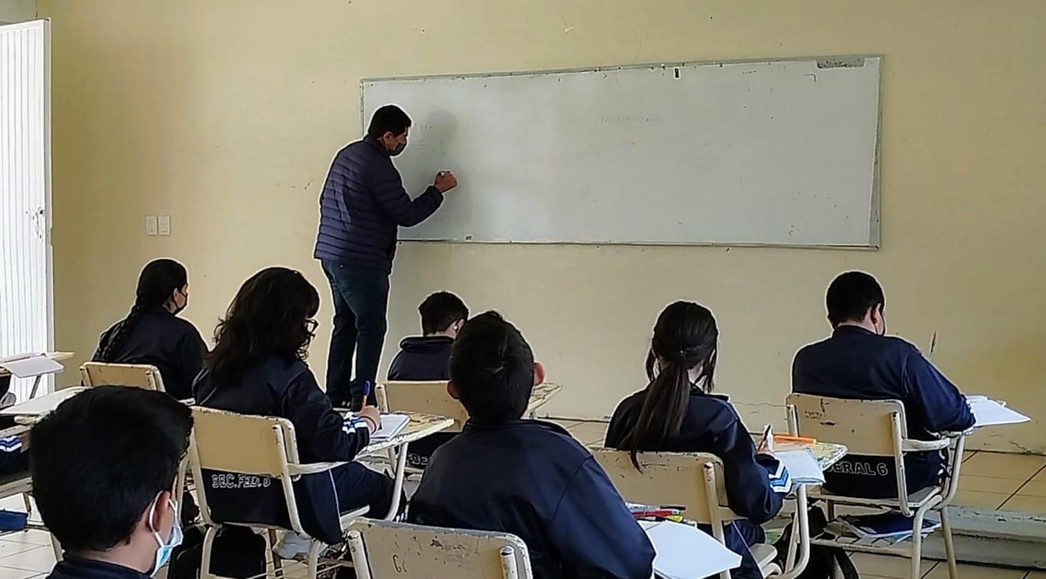Caso Colegio del Valle: investigan a docente acusado de grabar a estudiantes en aula de CDMX